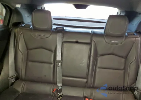 2020 Cadillac Xt4 Premium Luxury z USA, uszkodzony, nr VIN 1GYFZCR44LF102971